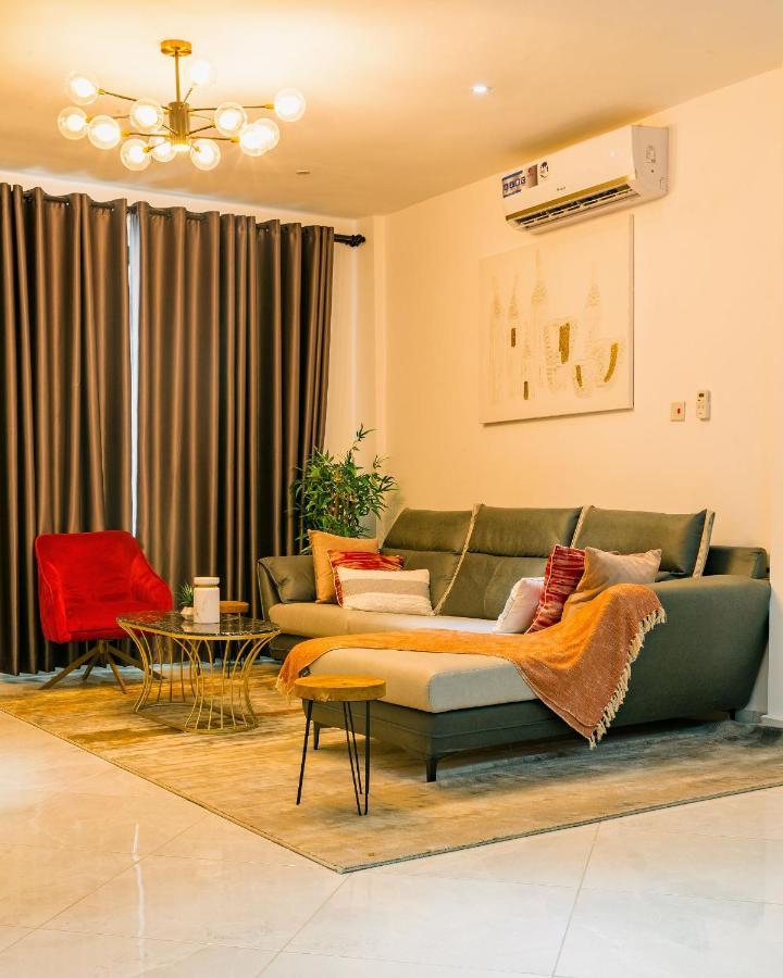 The Avery Apartments At Odomaa Place, East Airport Аккра Экстерьер фото