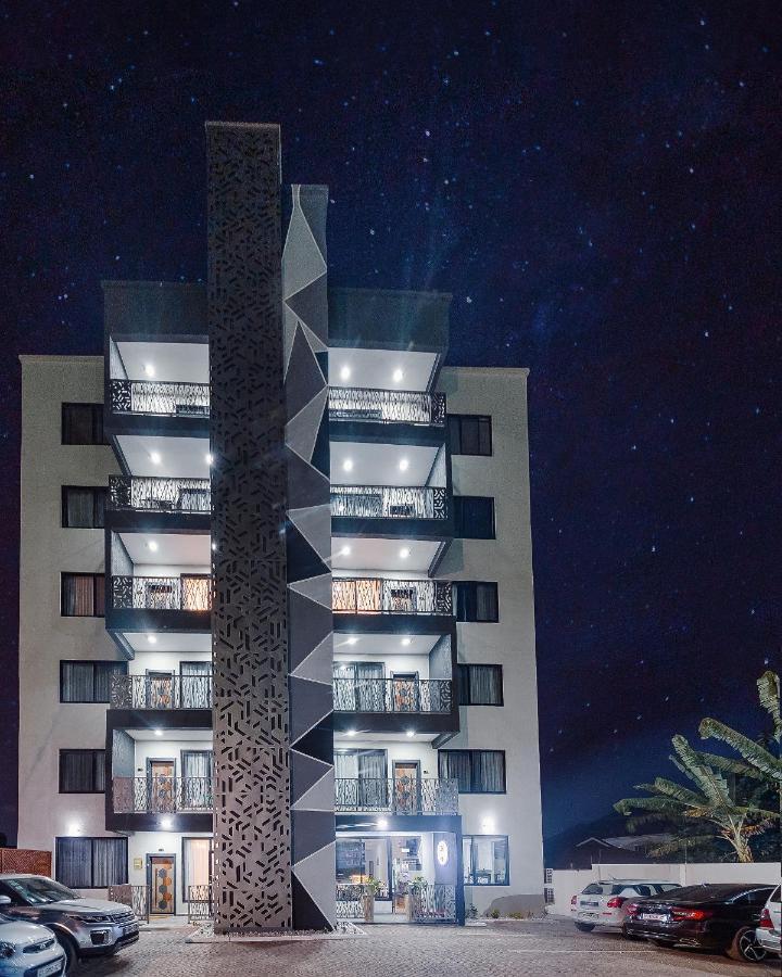The Avery Apartments At Odomaa Place, East Airport Аккра Экстерьер фото